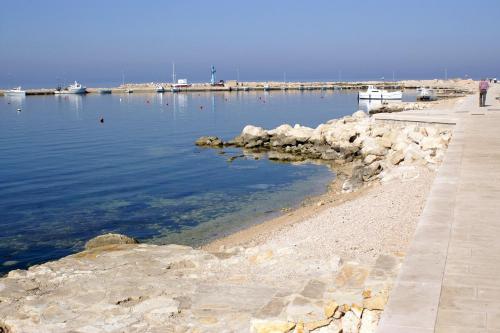 Apartments by the sea Novalja, Pag - 3307