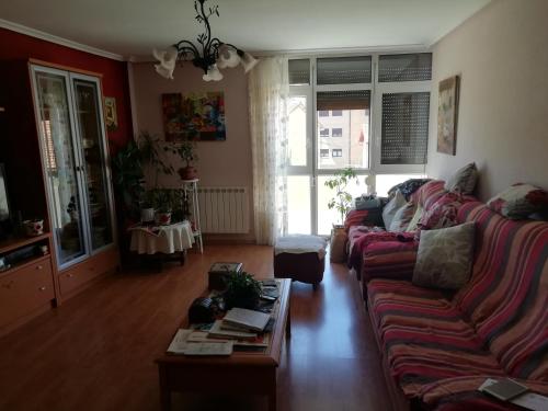 Piso el castillo in Medina De Pomar