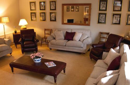 Beaufort House - image 12