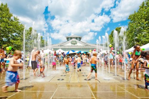 Holiday Inn Express & Suites Columbus - Easton Area by IHG Holiday Inn Express & Suites Columbus - Easton Area by IHG