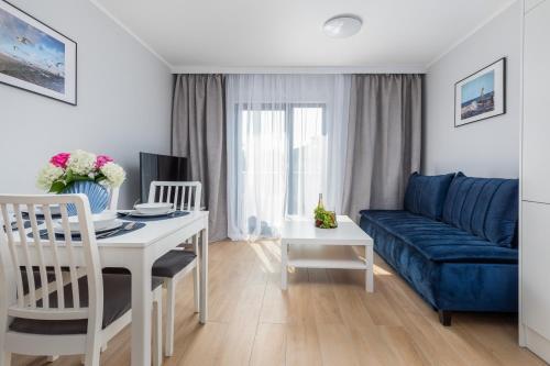 Apartment with Balcony image 3