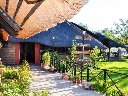 . Die Dam - Transkalahari End Resort