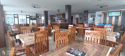 HOTEL DEVDAR RESORT - image 2
