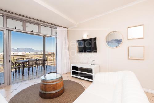Holiday Beachfront Apartment, B11 Seaside Village, Big Bay- 3 bedroom