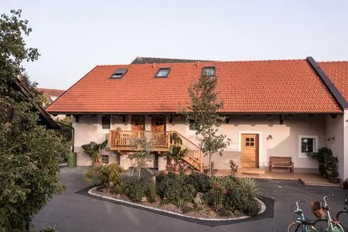 Ferienwohnungen in der alten Schnapsbrennerei Kolleritsch in Mureck in Mureck, Österreich
