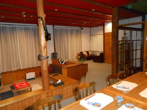 Villa Nugget Inn