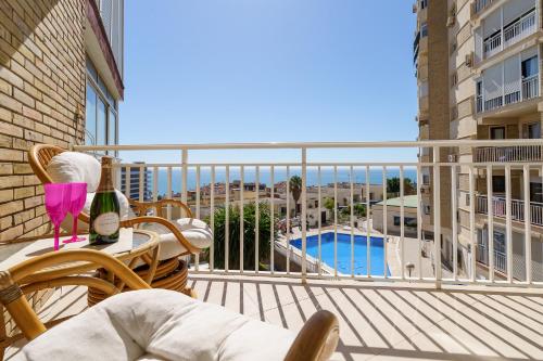 MalagaSuite Torremolinos Impressive Views - Tap to explore photos