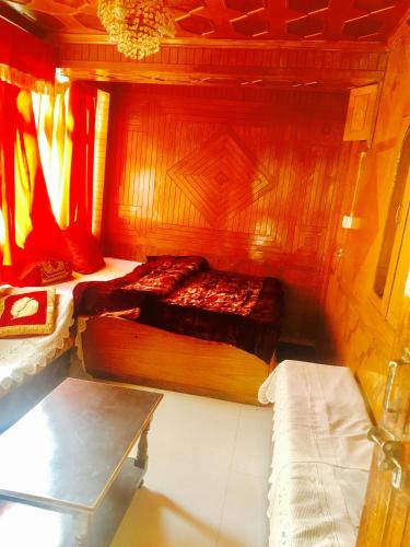 Hotel sun paradise in Nainital