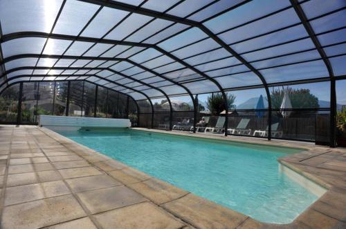 Плувен басейн, Hotel Chez Pierre d'Agos in Агос-Видалос