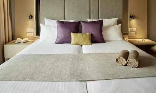 ROBINSON Cyprus - Tap to explore photos