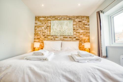 Suite 2- 2 Bed Apartment, Lincoln