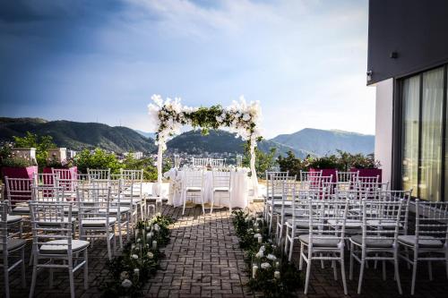 منظر, 7even weddings & events in Stip