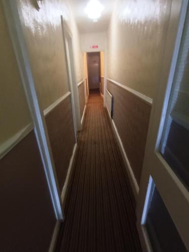 Strides Hotel - image 5