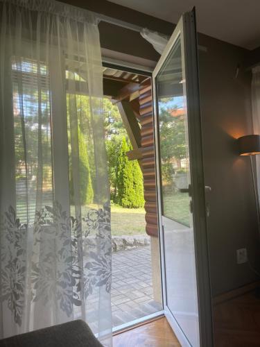 Silver Snowflake - Apartman sa dvoristem in Kamalj