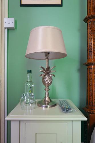 Grosvenor Villa - image 7