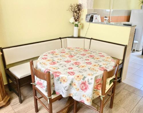 Mlinovi in ทรึนเย