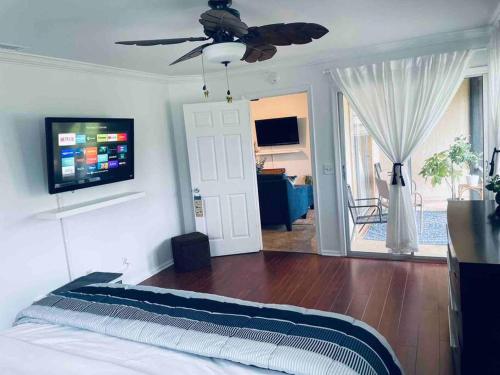 Cozy 2 bedroom Lakeview Villa King Queen Beds in West Palm Beach, USA