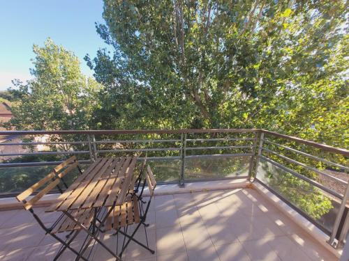 Balcony/terrace, Bel appartement contemporain proche des commodites in Montaudran-Lespinet