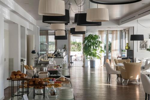 Hotel Excelsior
