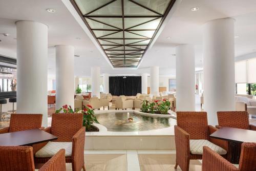 Hipotels Marfil Playa - image 4