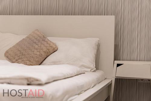 A5 Apartment - Budapest - hostAID 3