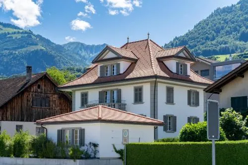 Verena's Boutique Villa am See in Sachseln, Schweiz