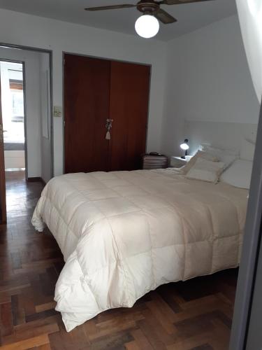 Apartamento Obispo Trejo y Sanabria - image 3