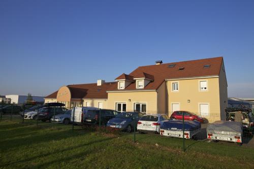 Jum'hotel - image 10