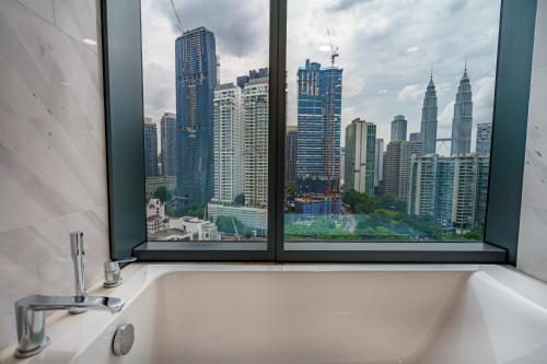 Eaton Residence KLCC by Yemala, Kuala Lumpur (fotografie 9)