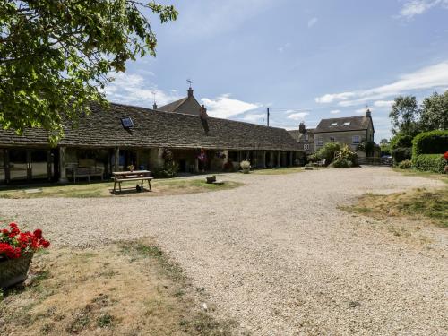 Tinkley Cottage