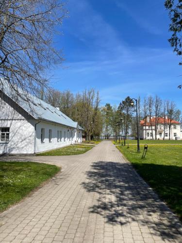A. Smetonos Dvaro Smetonienės svetainė (A. Smetonos Dvaro Smetonienes svetaine) in Užulėnis
