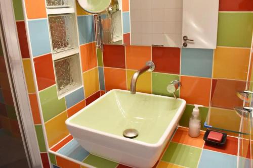 New apartment 4 guests Folie-MéricourtOberkampf - image 10