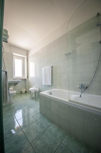 Hotel Murano - image 13