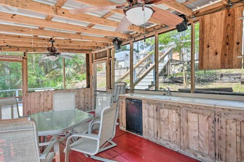 Peaceful Satsuma Escape with Dunns Creek Access in East Palatka (FL)