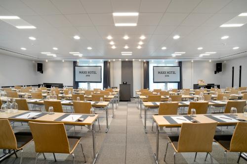 Maxx Hotel Jena - image 3