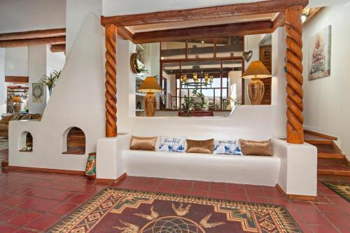 28 Vista De Luna Unit 1 in Santa Fe, USA