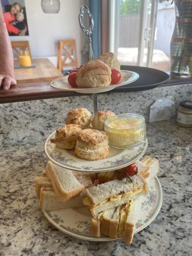 Southend Airport Bed & Breakfast - image 13