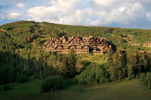 Beaver_Creek_Ritz-Carlton_Studio - image 14