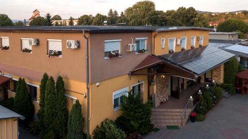 Hotel Tranzit - image 8
