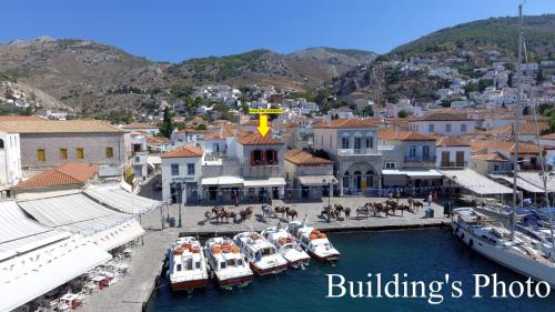  Hydra Port Apartments in 18040 Hydra