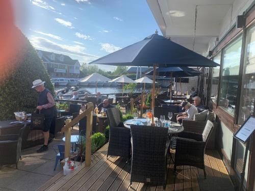 Hotel Wroxham - image 11