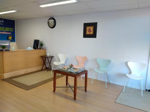 Healing Touch Holistic Living Space - Accommodation - Amherst