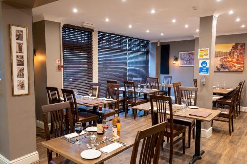 คาราเวลลี (Caravelli) in ลอทโบโร่