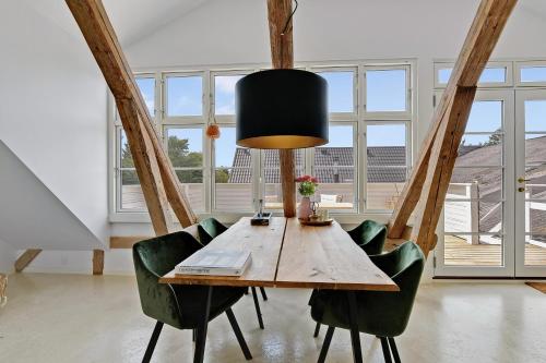  Sunny 1st floor apartment in Tisvildeleje