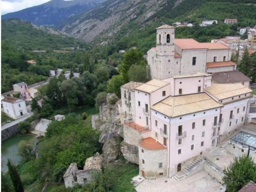 B&B tre fiori in Taranta Peligna