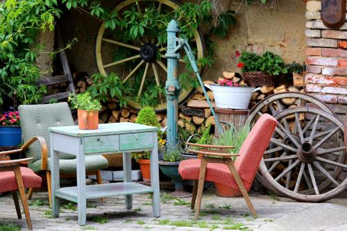 Létesítmények, Penzion U Lasiku in Únětice