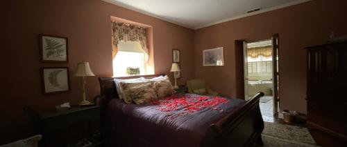 Wayside Inn Bed and Breakfast