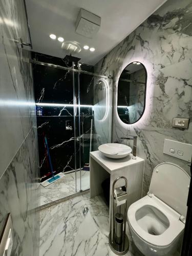 Deluxe apartment bllok, Tirana (fotografie 11)