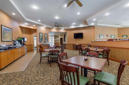 Best Western Plus Inn at Hunt Ridge