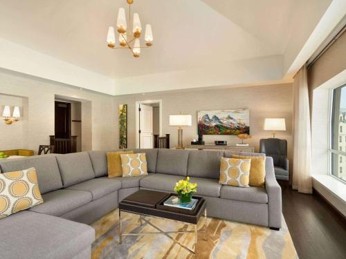 Marquis de Lorne Suite